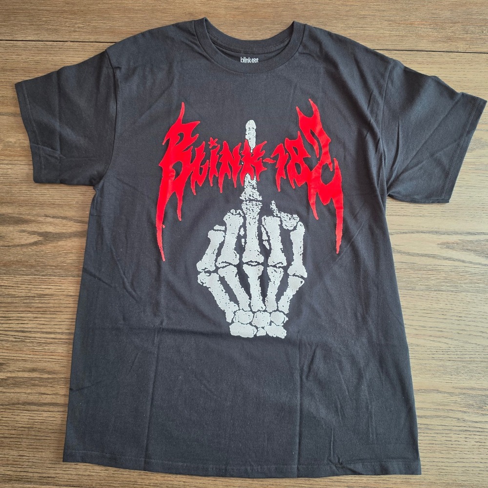 Blink-182 Skeleton Middle Finger Band T-Shirt Black‎ Red Metal Logo Large NWOT